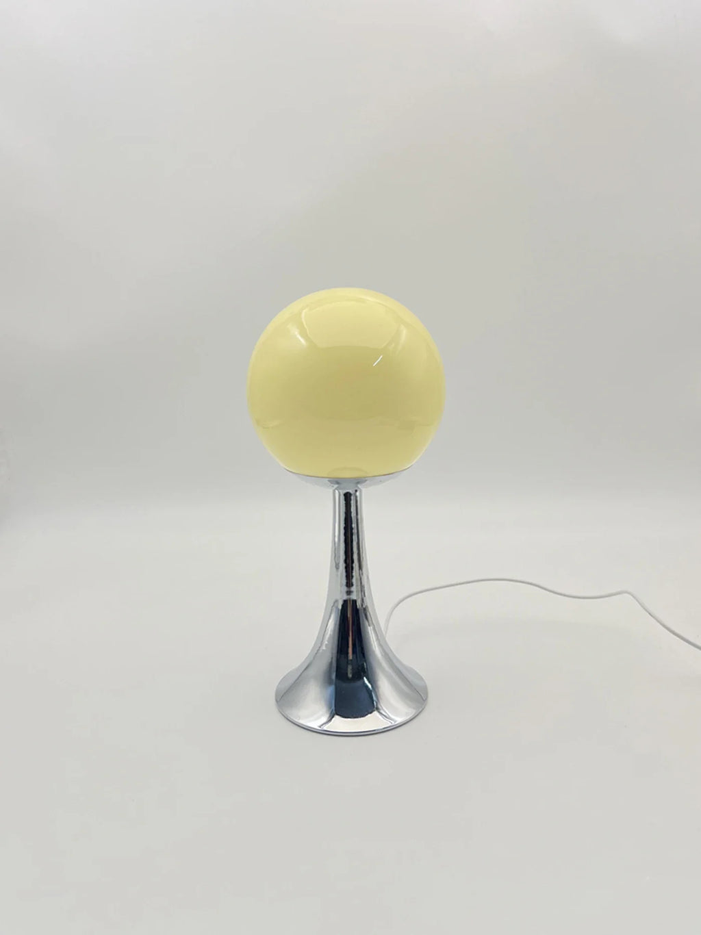 Solaris™ Globe Table Lamp
